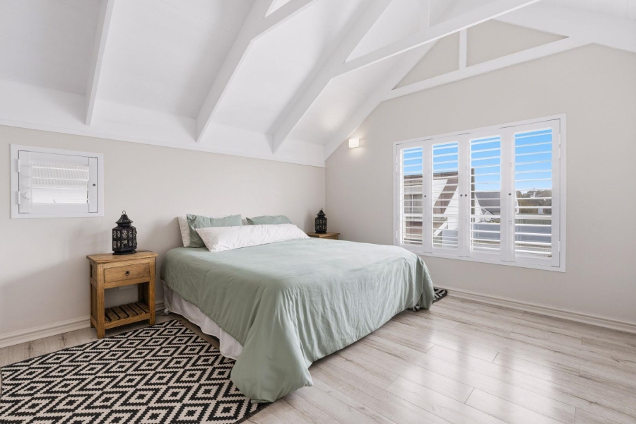 To Let 3 Bedroom Property for Rent in Royal Ascot Western Cape